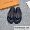 LV/Louis Vuitton uses classic PVC with black outsoles to form men\'s sneakers