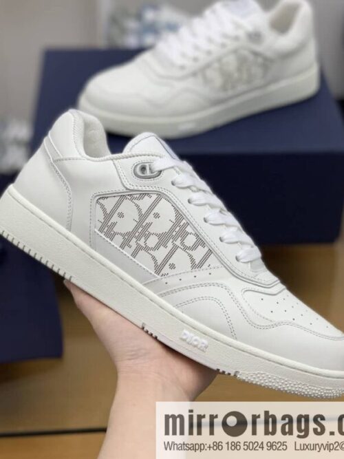 wsxc1677932740051_3-800x800nopqrhctnpf34517_20250716040126.jpg Dior Dior uses black smooth cow leather (fabric) carefully made men\'s low-top sneakers