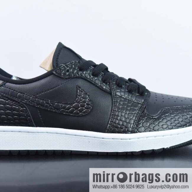 Air Jordan AJ1 Low Golf Low Top, Golf Black and White, Item Number: DD9315-003