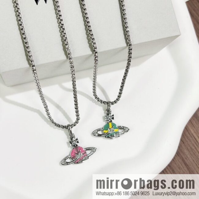 New ☑️ Vivienne Westwood Queen Mother Saturn necklace