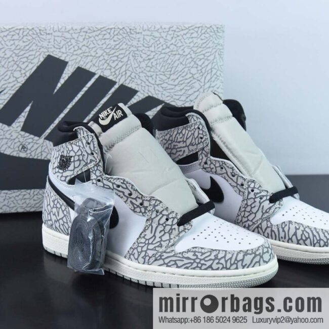 Air Jordan 1 High \"White Cement\" white and black, burst pattern men\'s high-top sneakers, item number: DZ5485-052
