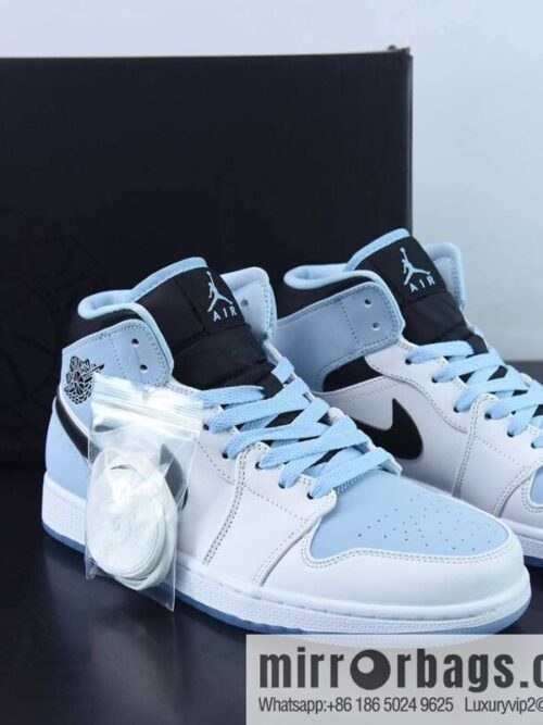 wsxc1678453693664_4-800x800empzaqm4ect30969_20250716033059.jpg Nike Air Jordan 1 Mid GS \"White/Black/Ice Blue\" AJ1 Jordan \"White and Black Ice Blue\" Item number: DV1308-104