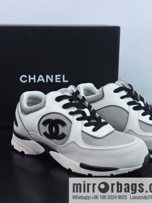 wsxc1678453700313_4-800x800amw0wukn2ad30925_20250716033037.jpg Chanel 2022 top sports series, white gray and black, item number: G39068.