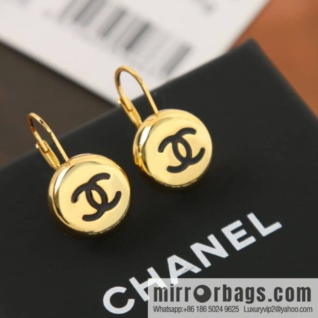 New ☑️ Chanel double c gold small golden bean stud earrings