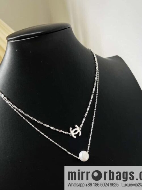 wsxc1679314540125_0-800x800rky3ndnpjiz186771_20250708215455.jpg New ☑️ Chanel silver double pearl double c necklace