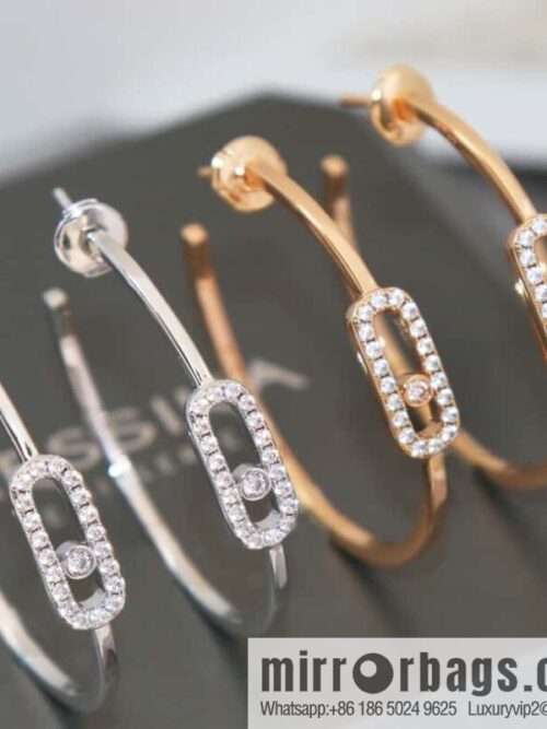 wsxc1679660005429_0-800x8001p03mkjj4hy183329_20250708201500.jpg Messika MOVE UNO earrings