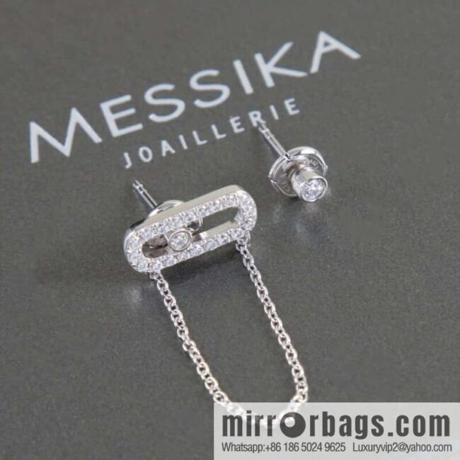 Messika MOVE UNO Asymmetrical earrings