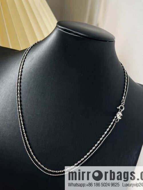 wsxc1679660017053_0-800x8005nb1xqpb2hz183259_20250708201303.jpg New ☑️ Chanel silver double layer double c necklace