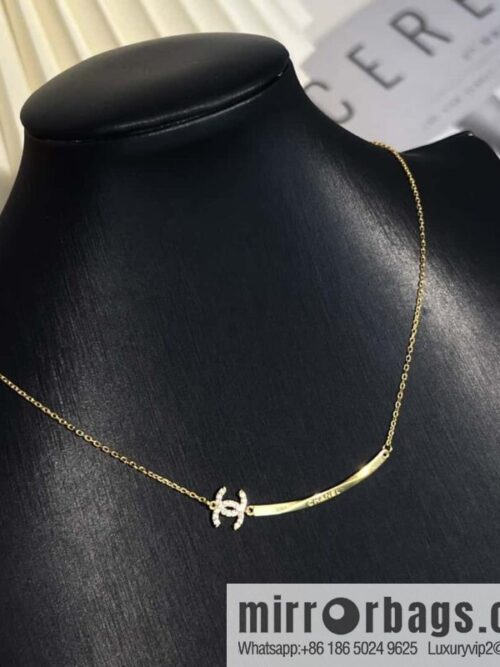 wsxc1679834706124_0-800x800bmti1phozjr183050_20250708200707.jpg New ☑️ Chanel square double c necklace