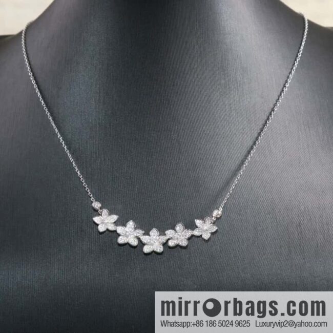 wsxc1679918376275_0-800x800ue2xcqrblsf182923_20250708200337.jpg GRAFF Graff Five Flowers Diamond Necklace