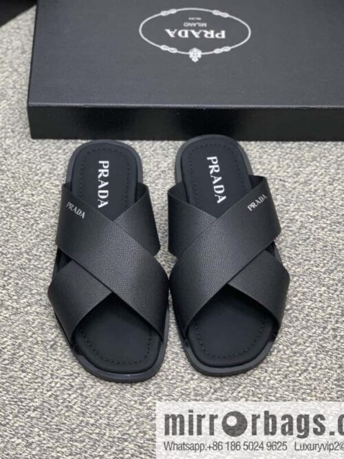 wsxc1679918651865_0-800x800ywlz0chucqr26457_20250716025117.jpg Prada uses black calfskin men\'s sandals