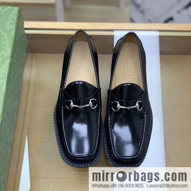 wsxc1679918670909_0-800x800boqmcnyncn026430_20250716025058.jpg Gucci Gucci uses black smooth cow leather (fabric) carefully made men\'s loafers