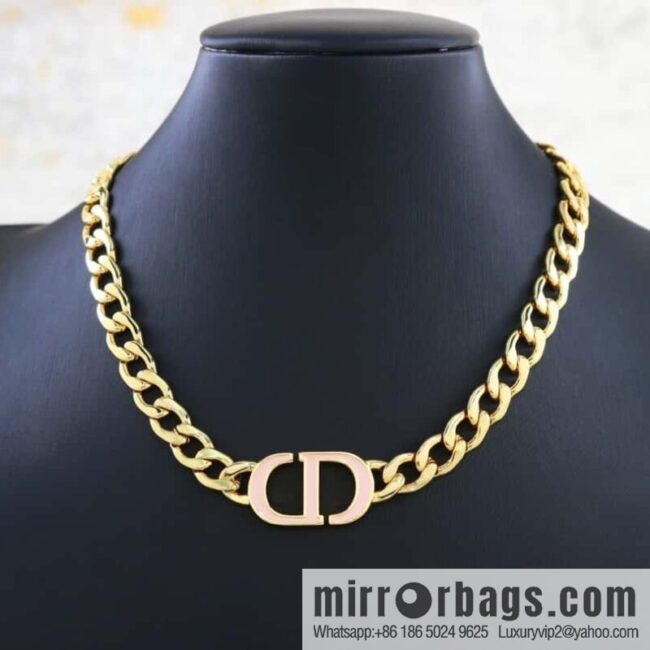 New ☑️ Dior enamel CD necklace