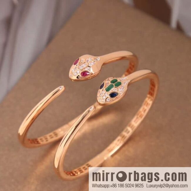 wsxc1680008687103_0-800x800kflvsigkgtl182856_20250708200148.jpg Bulgari BVLGARI Latest Collection Serpenti Malachite, Ruby Snake, Snake Bracelet