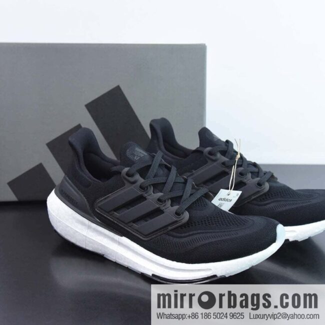 Adidas ULTRA BOOST LIGHT cushioning sports and leisure lightweight breathable running shoes, item number: GY9351