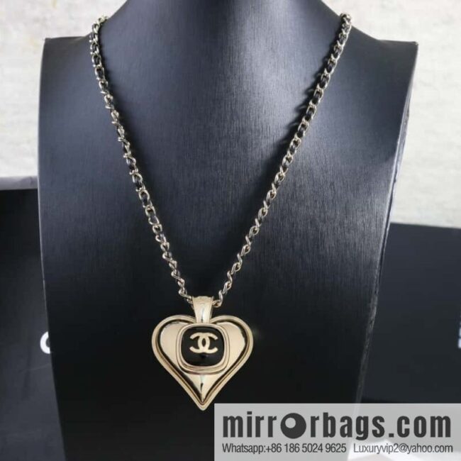 New Chanel double c peach heart black leather rope necklace
