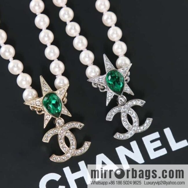 New ☑️ Chanel Double C Pentagram ⭐ Star Emerald Pearl Necklace