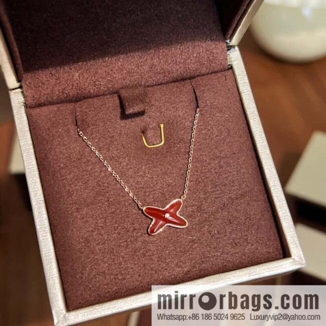 CHAUMET Cross necklace