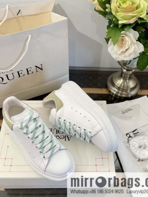 wsxc1680439606156_4-800x80021xdctatwkg22544_20250716021759.jpg Alexander McQueen, Unisex sneakers made of calfskin