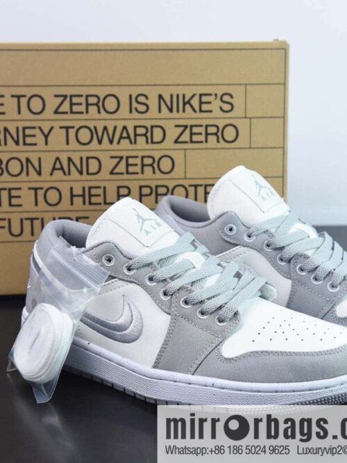wsxc1680439638507_4-800x800f2aftubyirc22434_20250716021659.jpg Air Jordan 1 AJ1 Low Jordan 1st generation, low-top basketball shoes/gray \"Dior color scheme\" embroidery logo item number: DV0426-012
