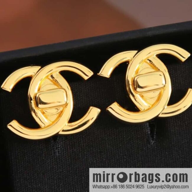 New ☑️ Chanel medieval series gold double c earrings