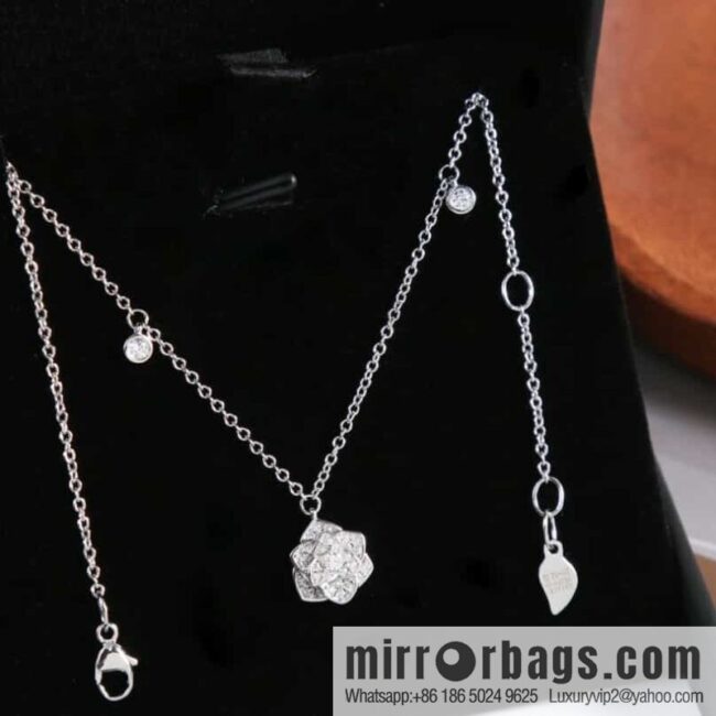 Piaget rose necklace in white gold