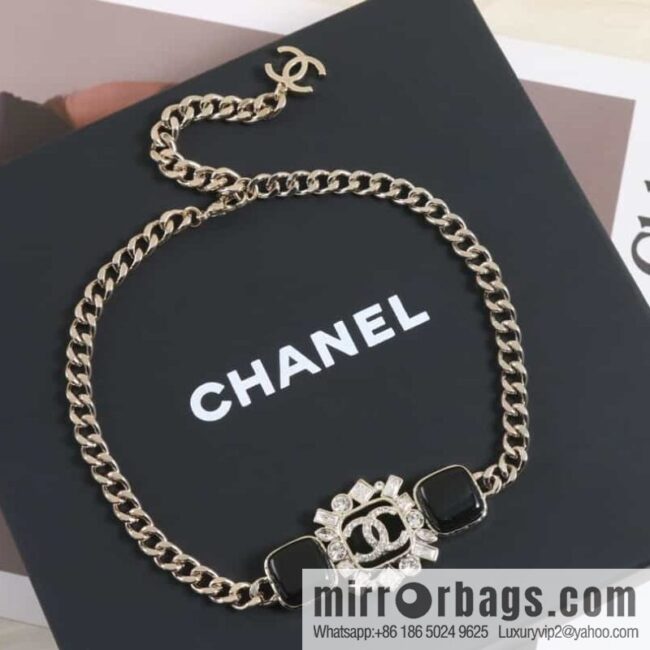 New ☑️ Chanel double c black square necklace