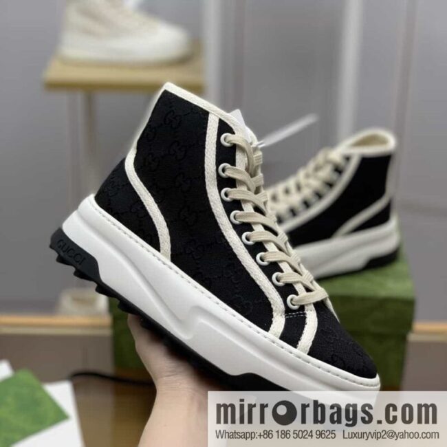 Gucci Gucci uses black classic GG canvas to make women\'s sports and leisure platform shoes