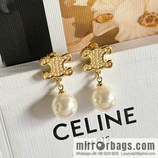 New ☑️ Celine Arc de Triomphe pearl stud earrings