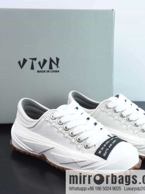 wsxc1681215333673_4-800x800pb41tzhn1iz18737_20250716014319.jpg NUK50802250 VTVN 2023 spring and summer new bread shoes His & Hers casual sneakers