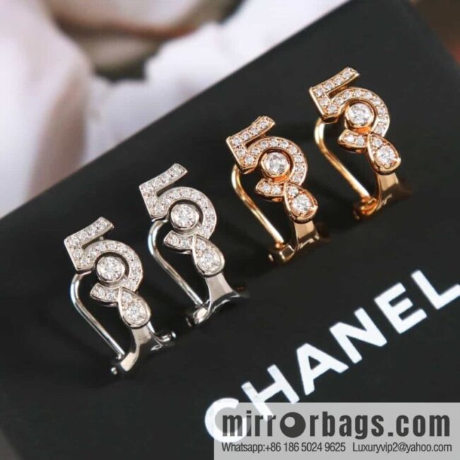 New ☑️ Chanel C1 No. 5 5 earrings earrings