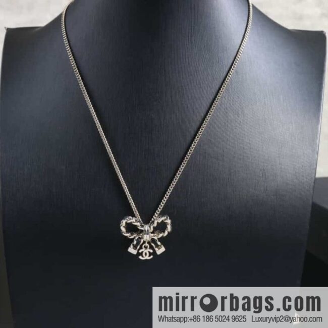 New ☑️ Chanel double c black leather rope bow necklace