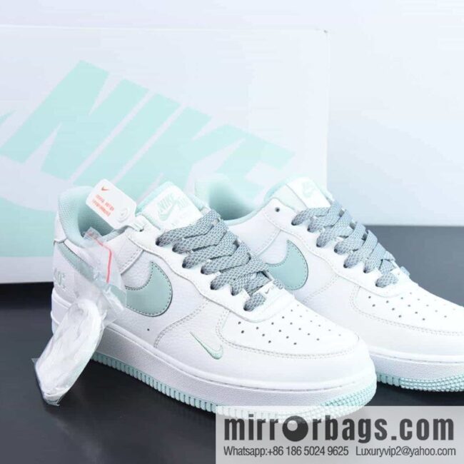 NK Air Force 1 Low \'07 40th Anniversary Black and White, Air Force One Low Top Casual Board Shoes, Item Number: MN5263-128