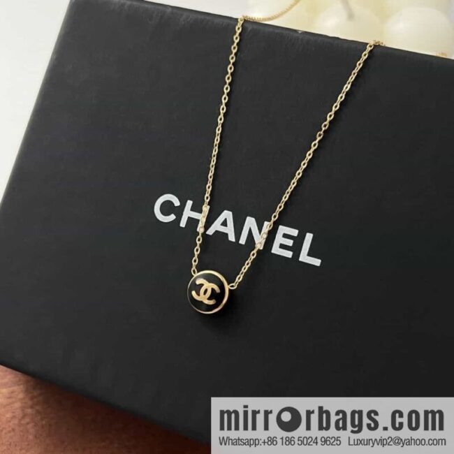 New ☑️ Chanel gold double c golden bean necklace