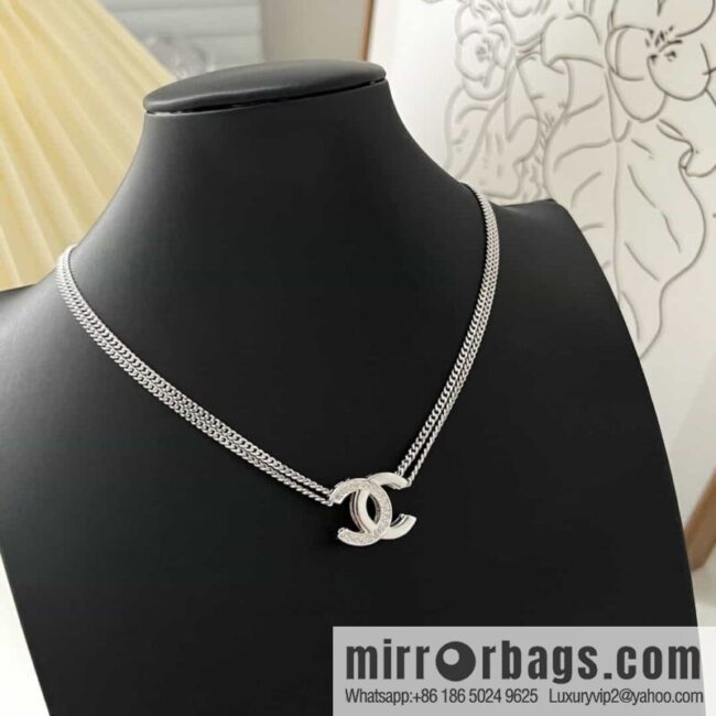 New ☑️ Chanel double layer double c cut-out letter necklace