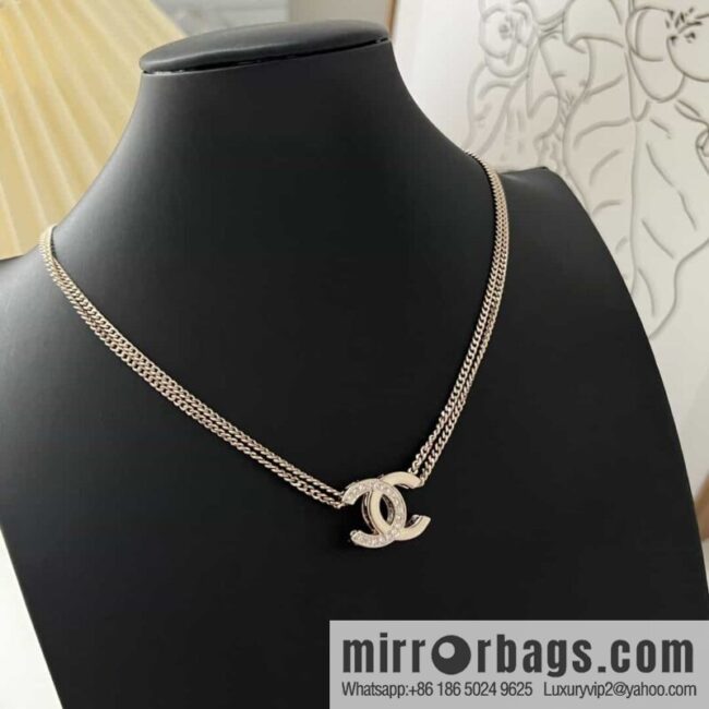 New ☑️ Chanel double layer double c cut-out letter necklace