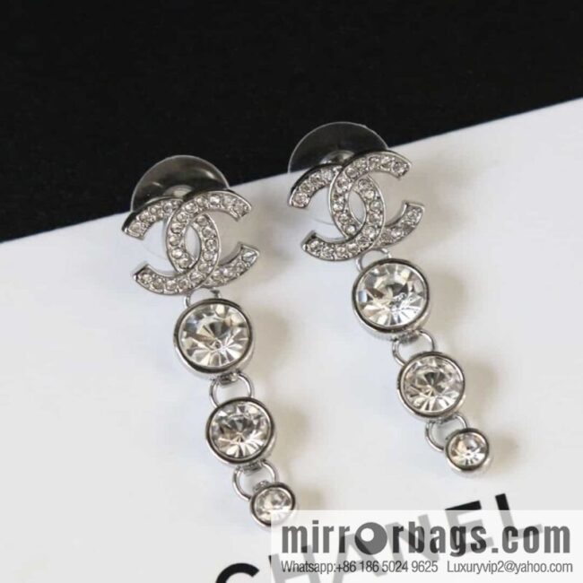 New ☑️ Chanel C4 double c round diamond stud earrings