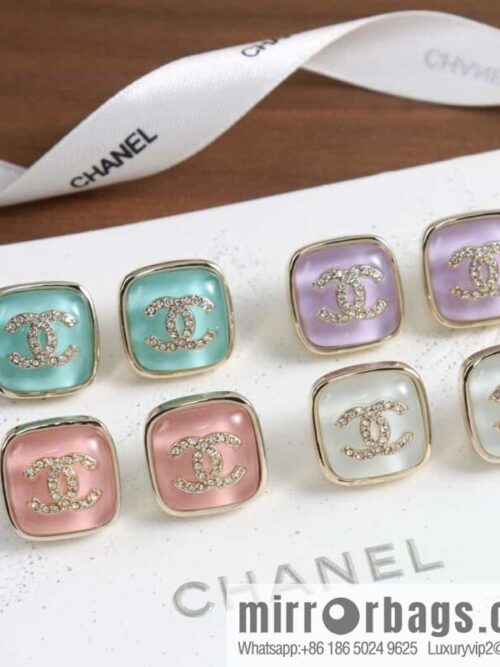 [Single price] New Chanel c1 double c square pink blue purple white stud earrings