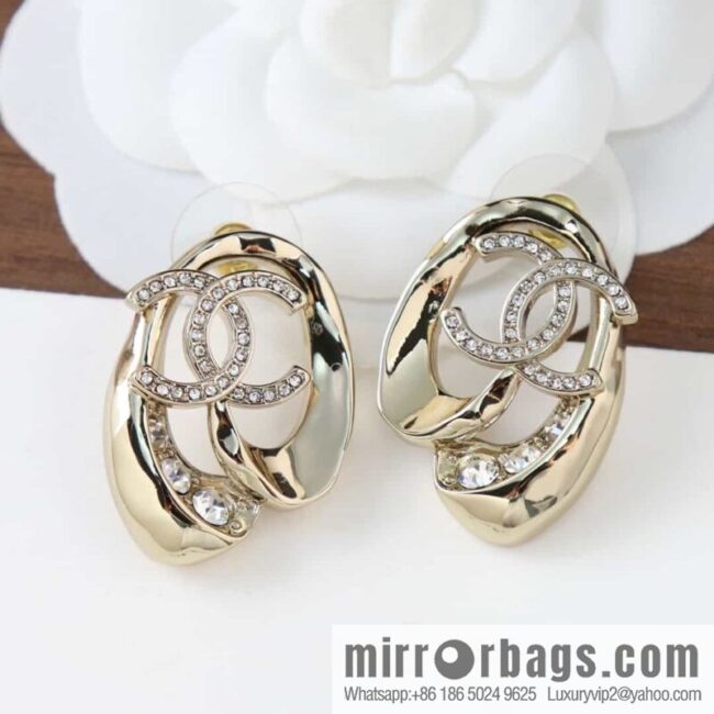 New ☑️ Chanel C1 double c gold oval hollow stud earrings
