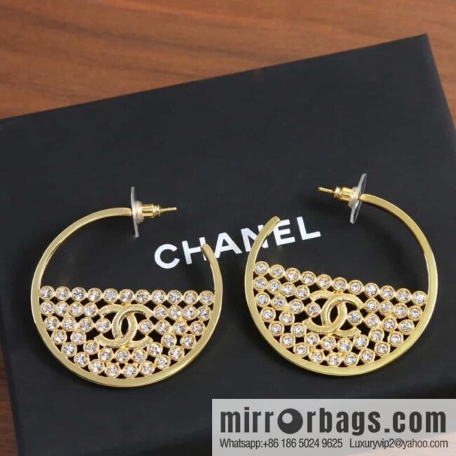 New ☑️ Chanel c1 gold double c semi-round half-diamond stud earrings