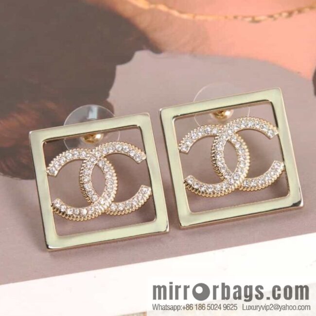New ☑️ Chanel double c square hollow stud earrings