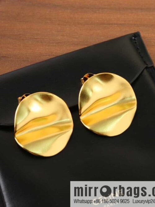 wsxc1682598841177_3-800x800yve54aohgc0176201_20250708161558.jpg New ☑️ Celine concave convex gold stud earrings