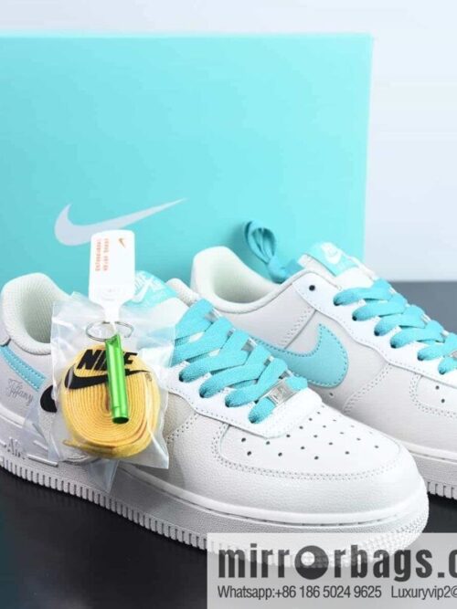 wsxc1682685291472_4-800x800vuqbkxnqrdp10857_20250716003204.jpg Tiffany & Co. x Nk Air Force 1 \'07 Low SP \"Friends and Family\" Tiffany & Co. joint model, Air Force No. 1 low-top casual board shoes, item number: DZ1382-211
