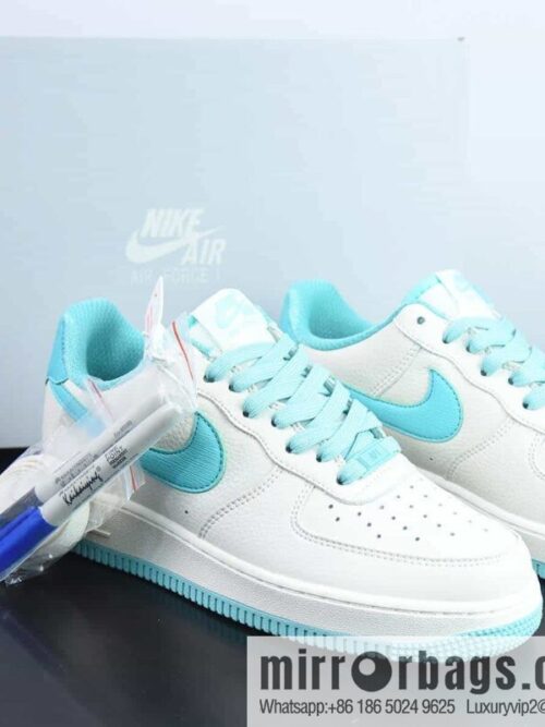 wsxc1682685292862_4-800x800s11bt0fzm0510846_20250716003157.jpg Air Force 1 \'07 Low Air Force One Tiffany & Co. White and blue sneakers Item number: TP0096 255
