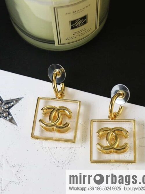 wsxc1683290999425_2-800x8001kdjqimoudq172249_20250705215917.jpg New ☑️ CHANEL CHANEL C2 double c square acrylic stud earrings