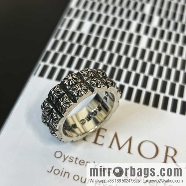 New Croxin Double Cross Ring