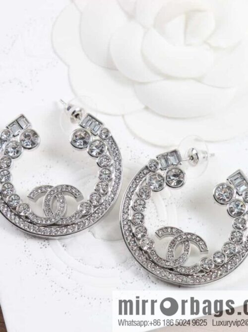 wsxc1684074026348_0-800x800exnkriqoguy171640_20250705214145.jpg New ☑️ chanel c1 double c semi round full diamond stud earrings