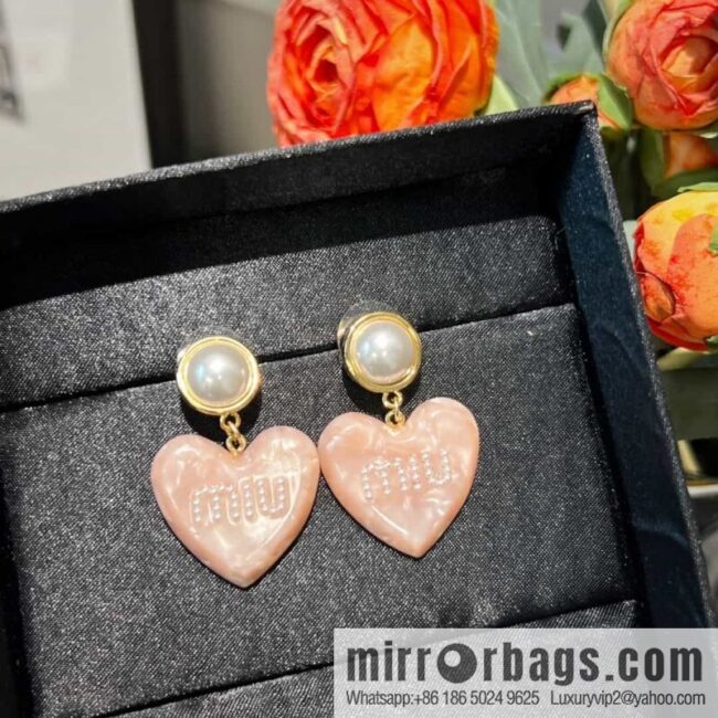 MIU MIU love peach heart ❤ stud earrings