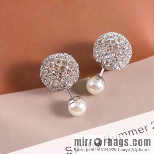 New ☑️ DIOR full diamond pearl stud earrings