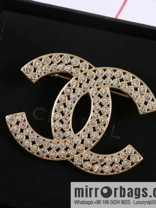 wsxc1684332574559_0-800x800x4pziukpkwx171522_20250705213810.jpg New ☑️ Chanel double c full diamond brooch